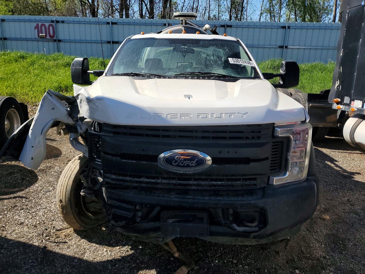 Ford F-550 Super Duty