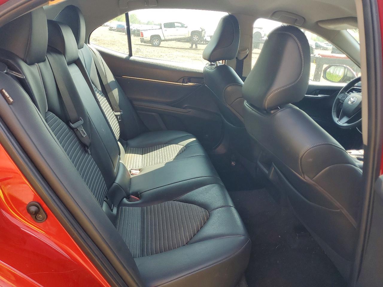 Toyota Camry Se
