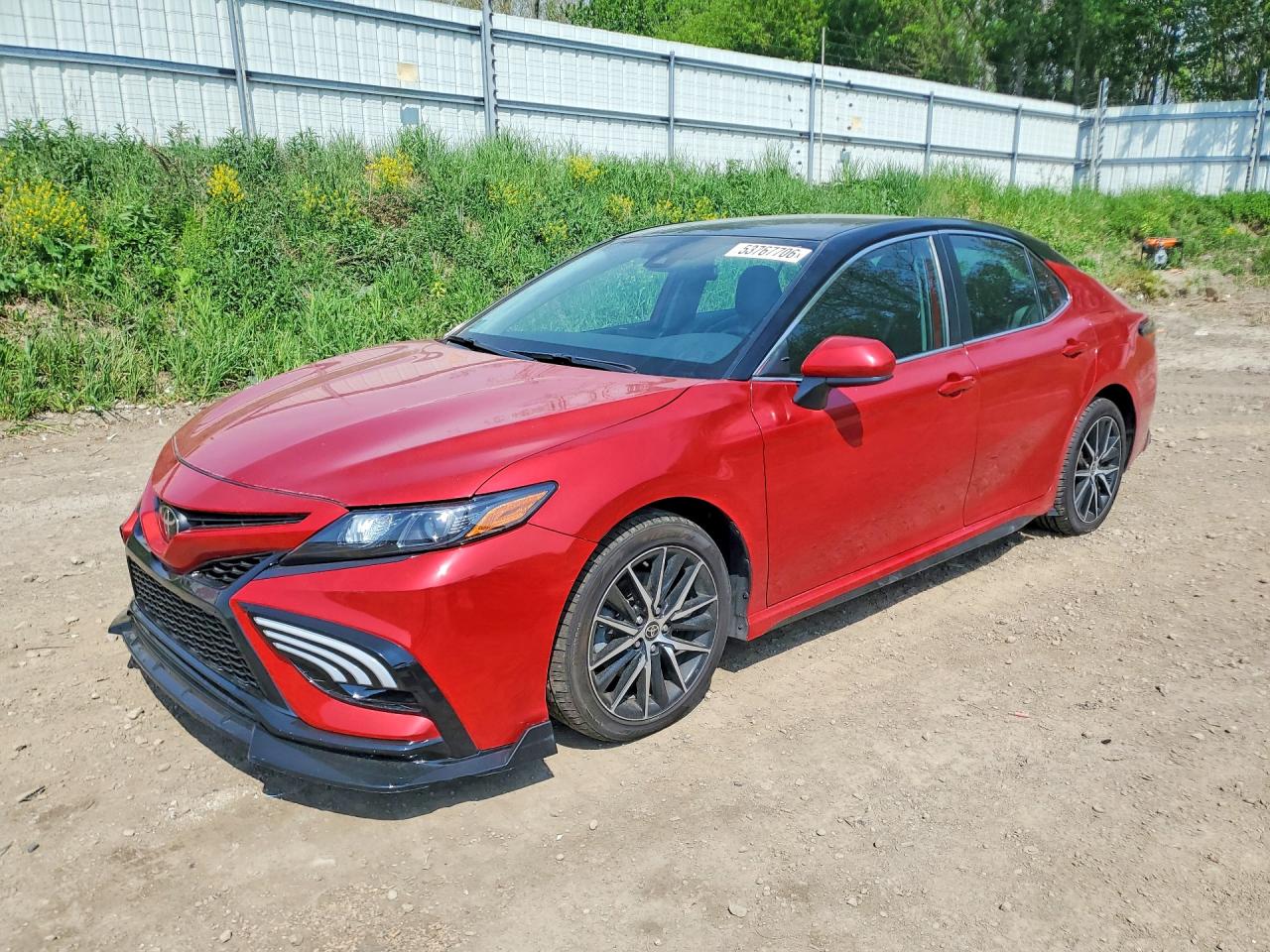 Salvage Toyota Camry Image