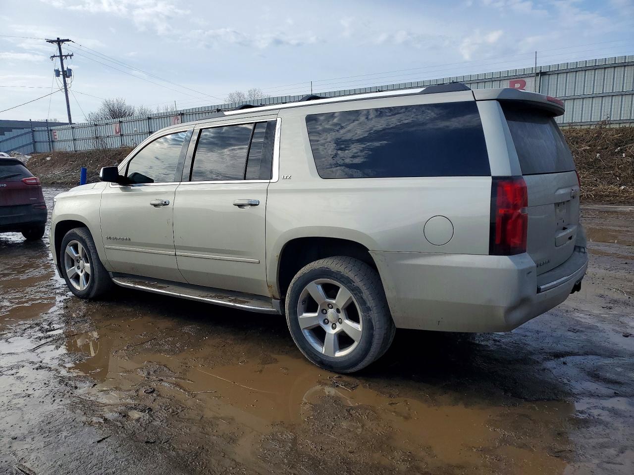 Chevrolet Suburban K1500 Ltz
