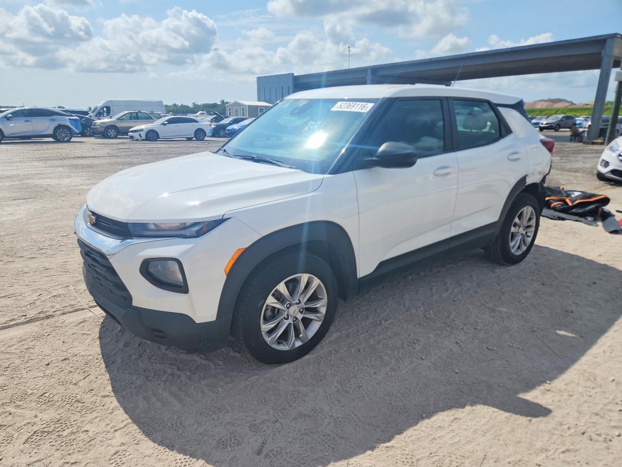 Salvage Chevrolet Trailblaze Image