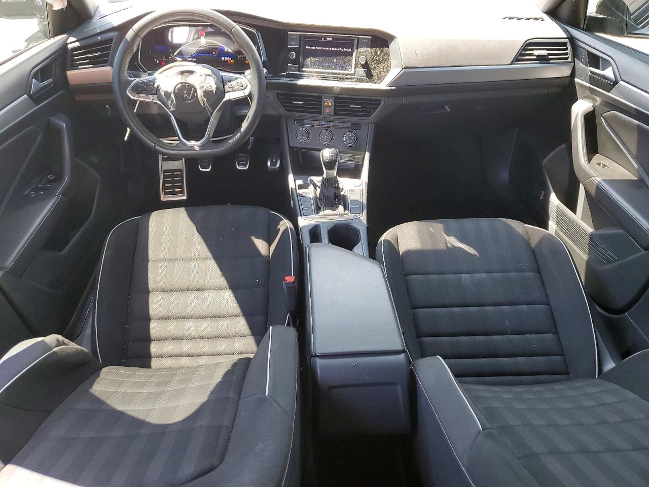 Volkswagen Jetta Sport