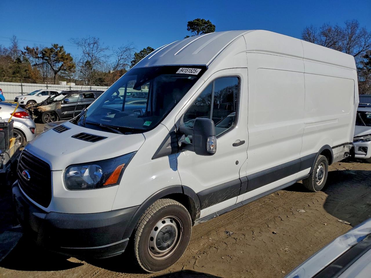 Salvage Ford Transit Image