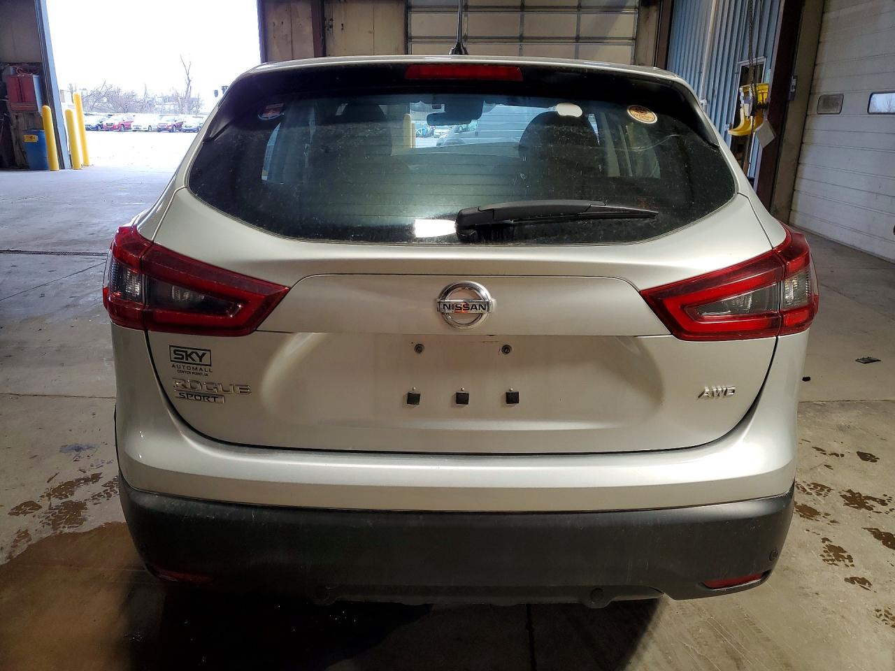 Nissan Rogue S