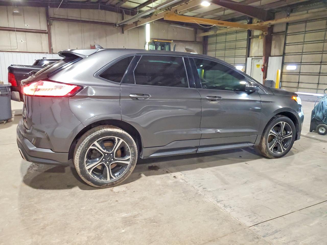 Ford Edge St