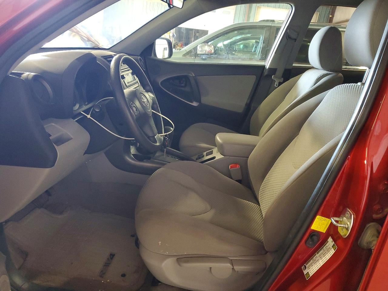 Toyota RAV4 Base
