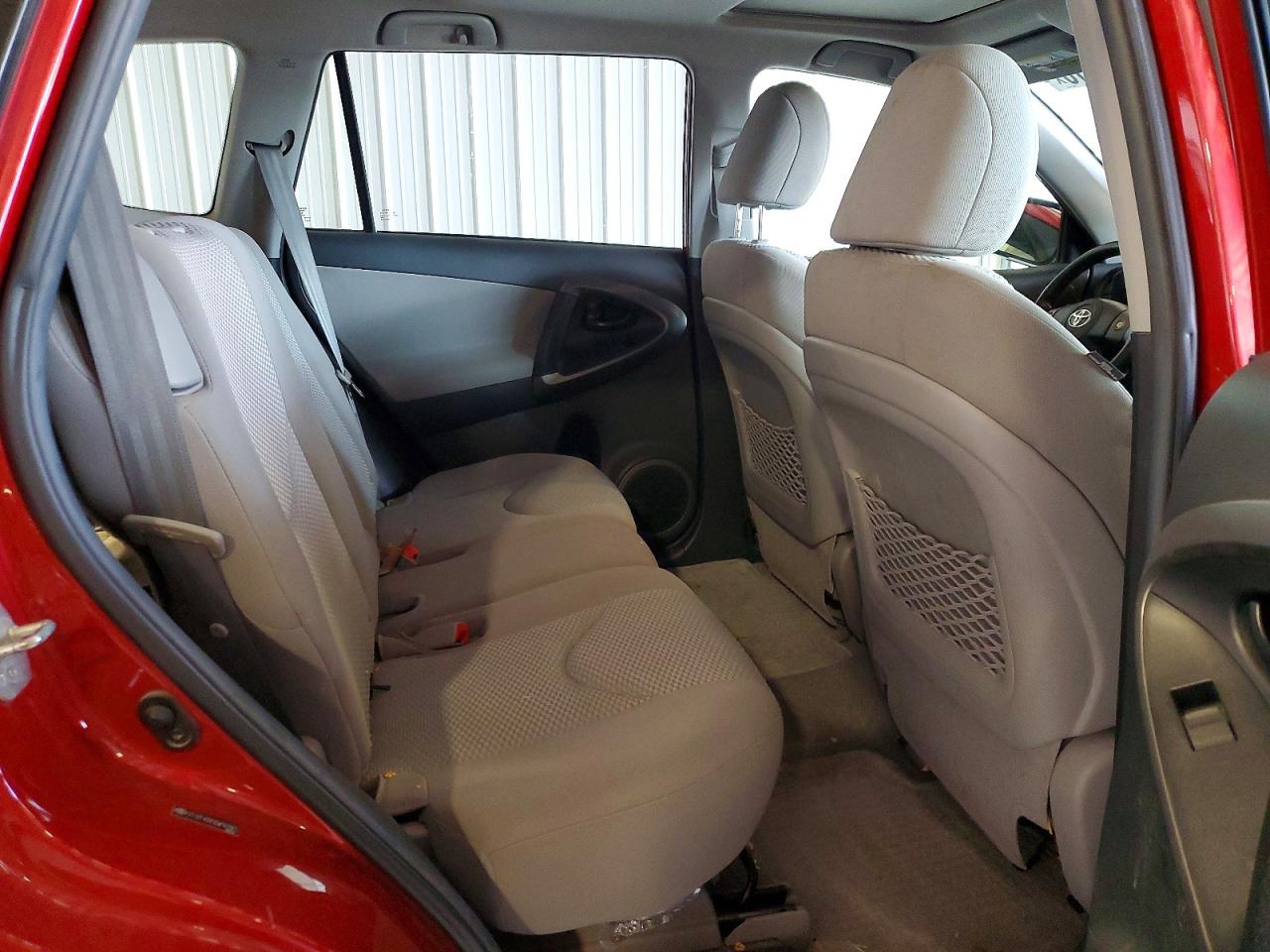Toyota RAV4 Base