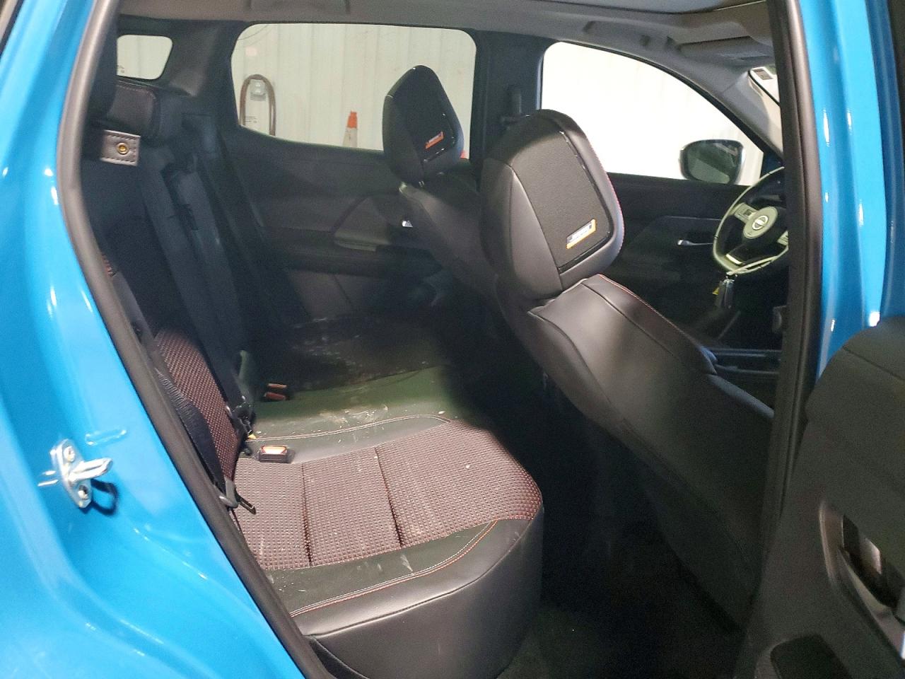 Nissan Kicks Sr