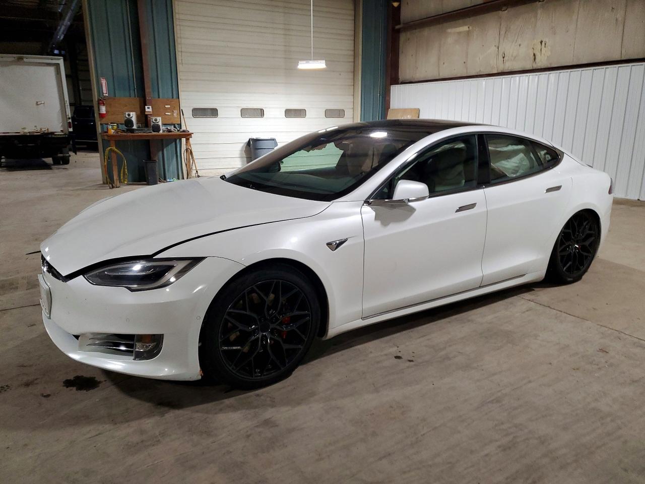 Salvage Tesla Model S Image