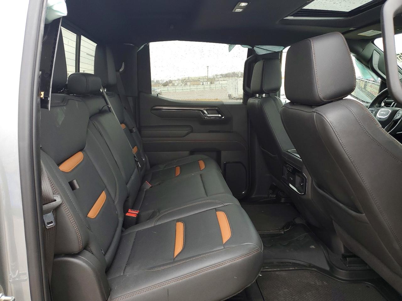 GMC Sierra K1500 At4
