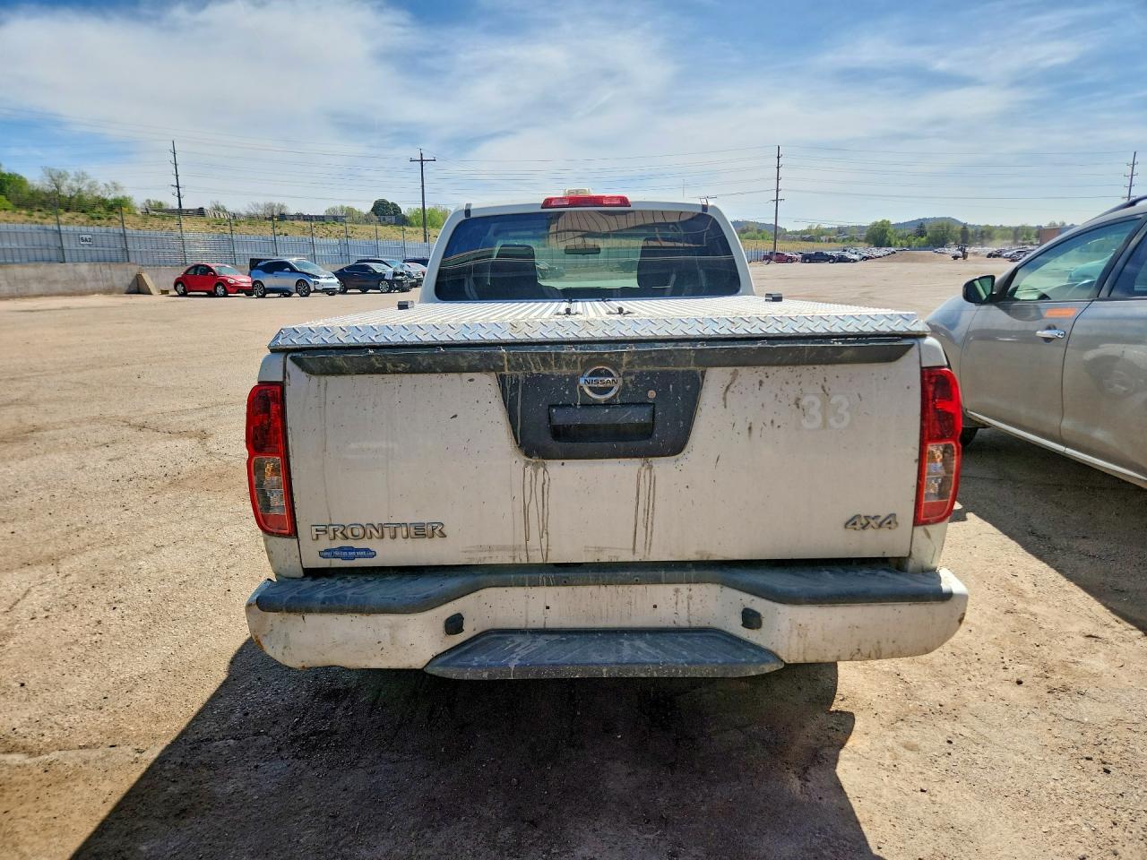 Nissan Frontier S