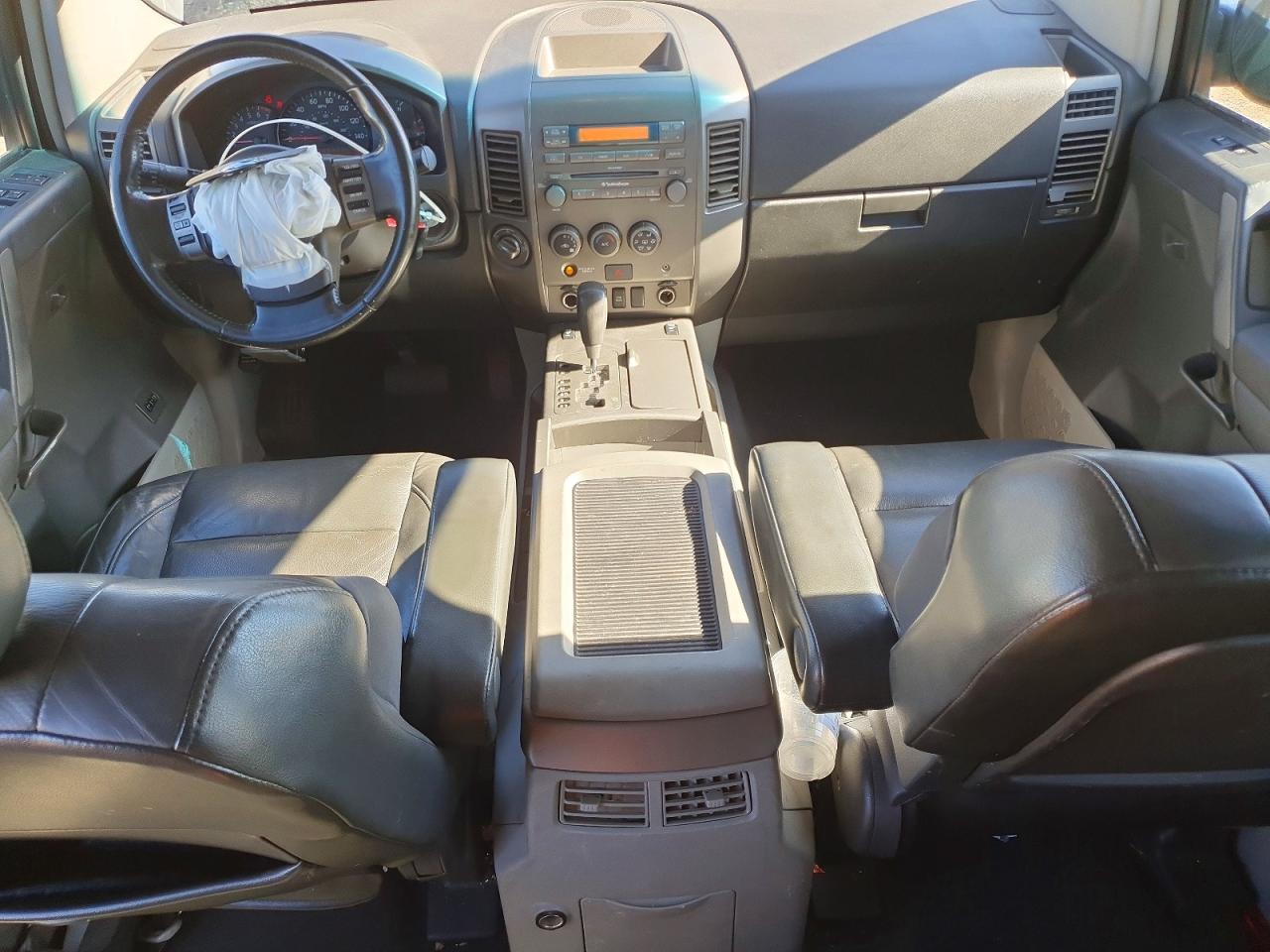 Nissan Titan Xe