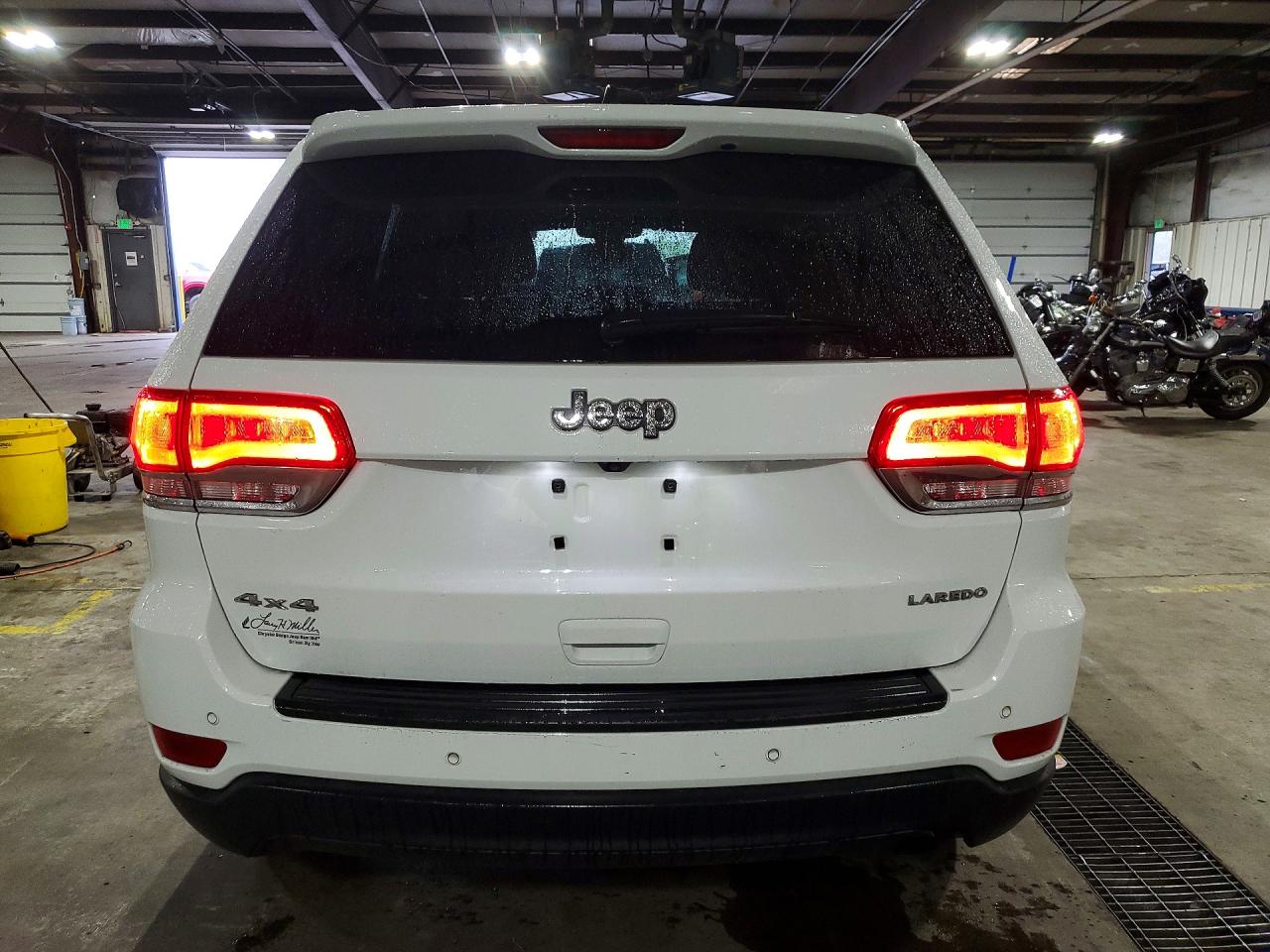 Jeep Grand Cherokee Laredo