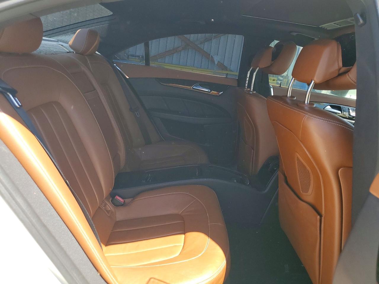 Mercedes-Benz C-Class 400