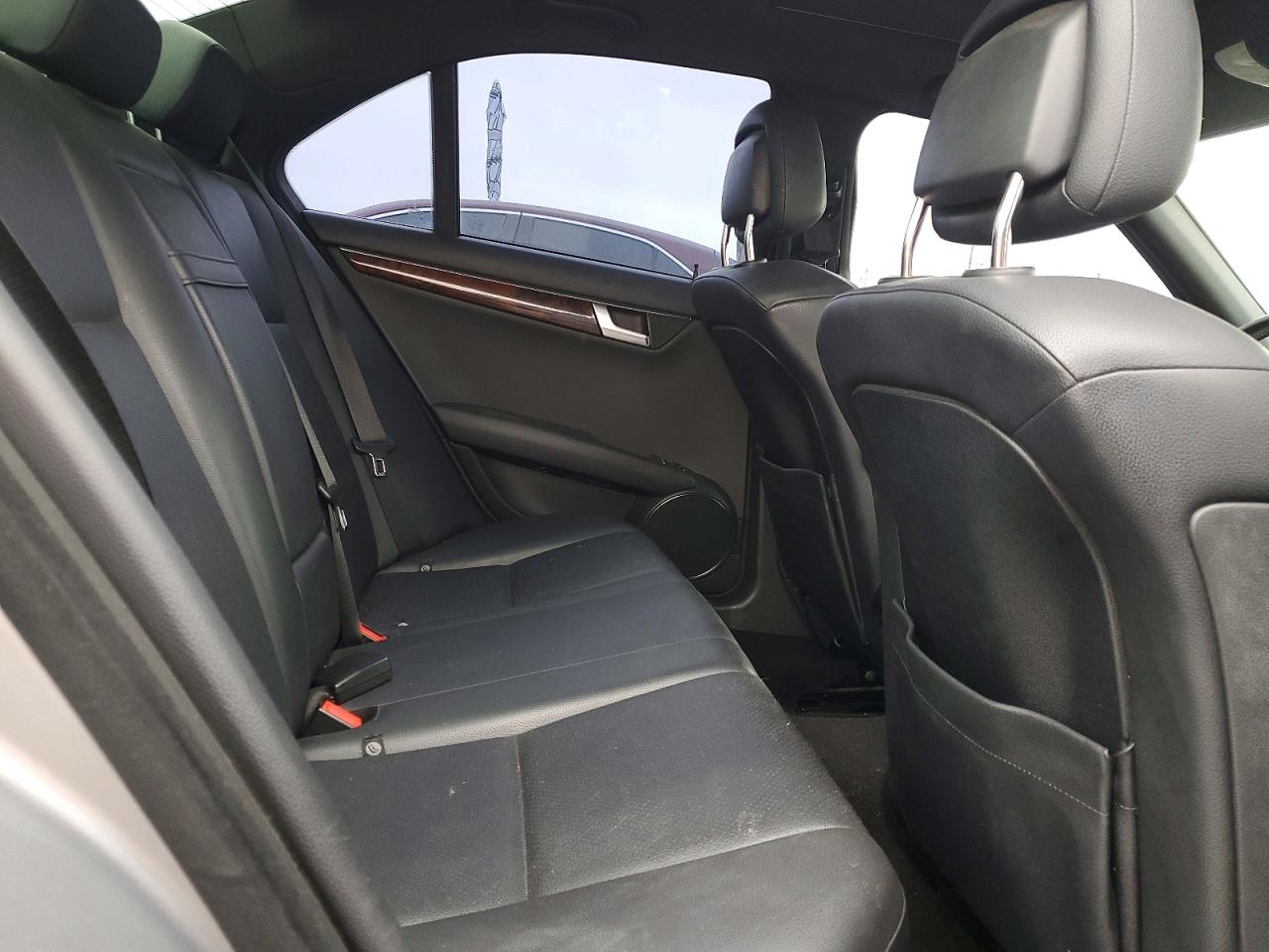 Mercedes-Benz C-Class 250