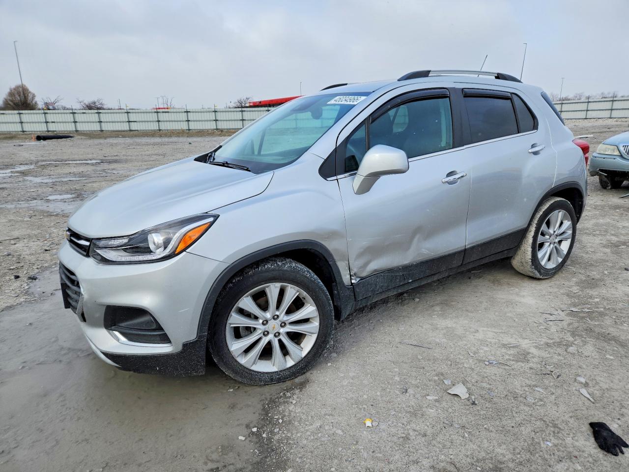 Salvage Chevrolet Trax Image