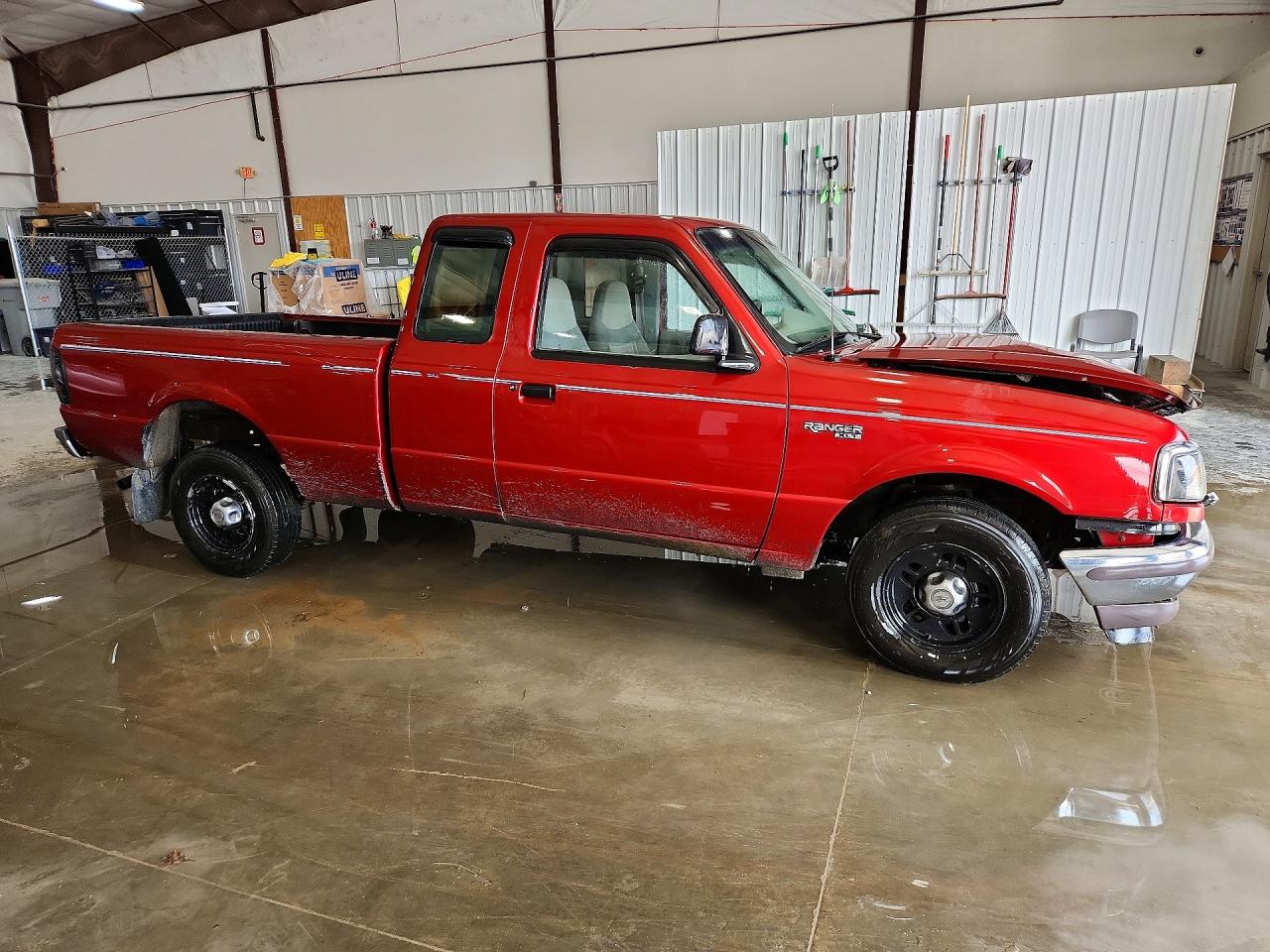 Ford Ranger Super Cab