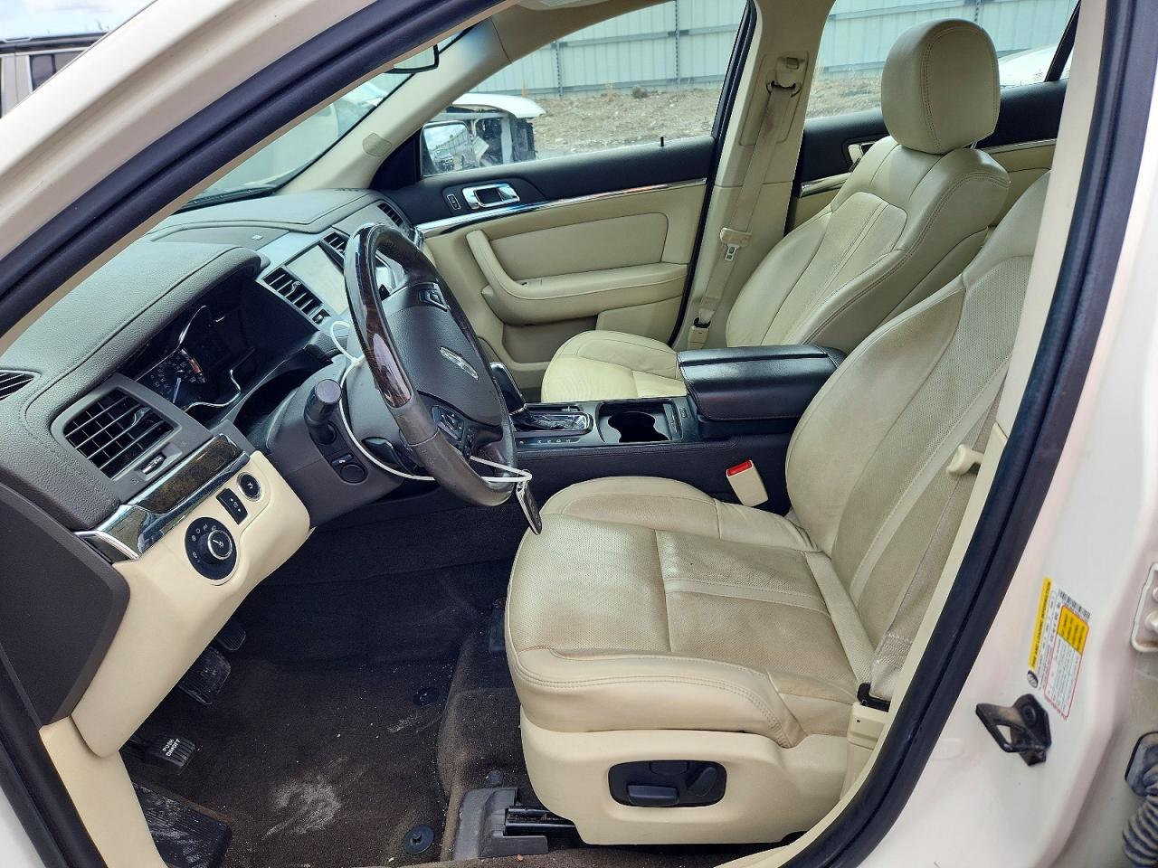 Lincoln MKS