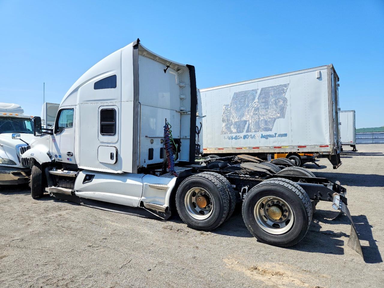 Kenworth Construction