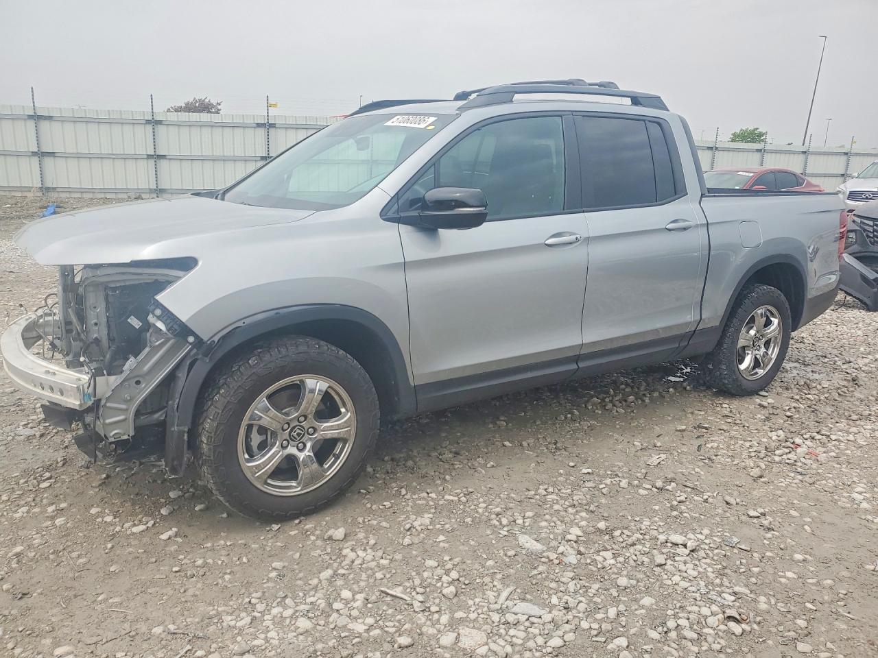 Salvage Honda Ridgeline Image