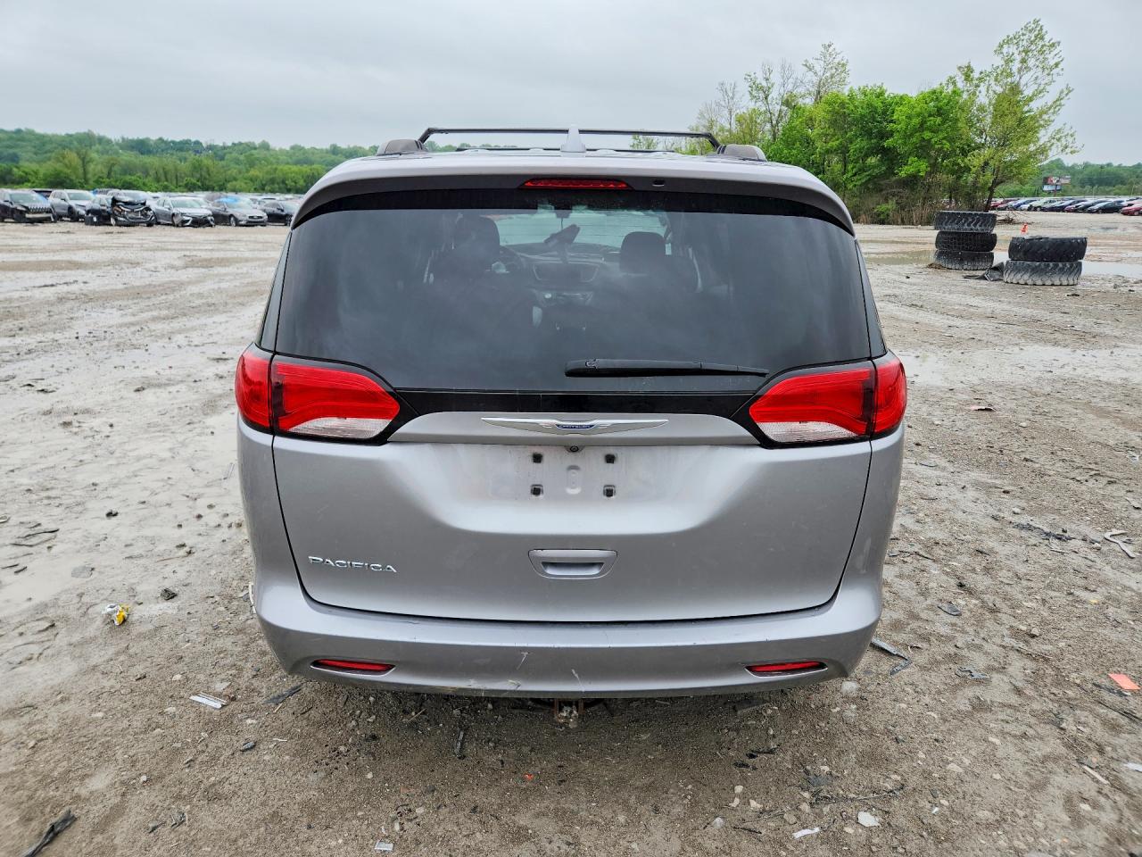 Chrysler Pacifica Touring