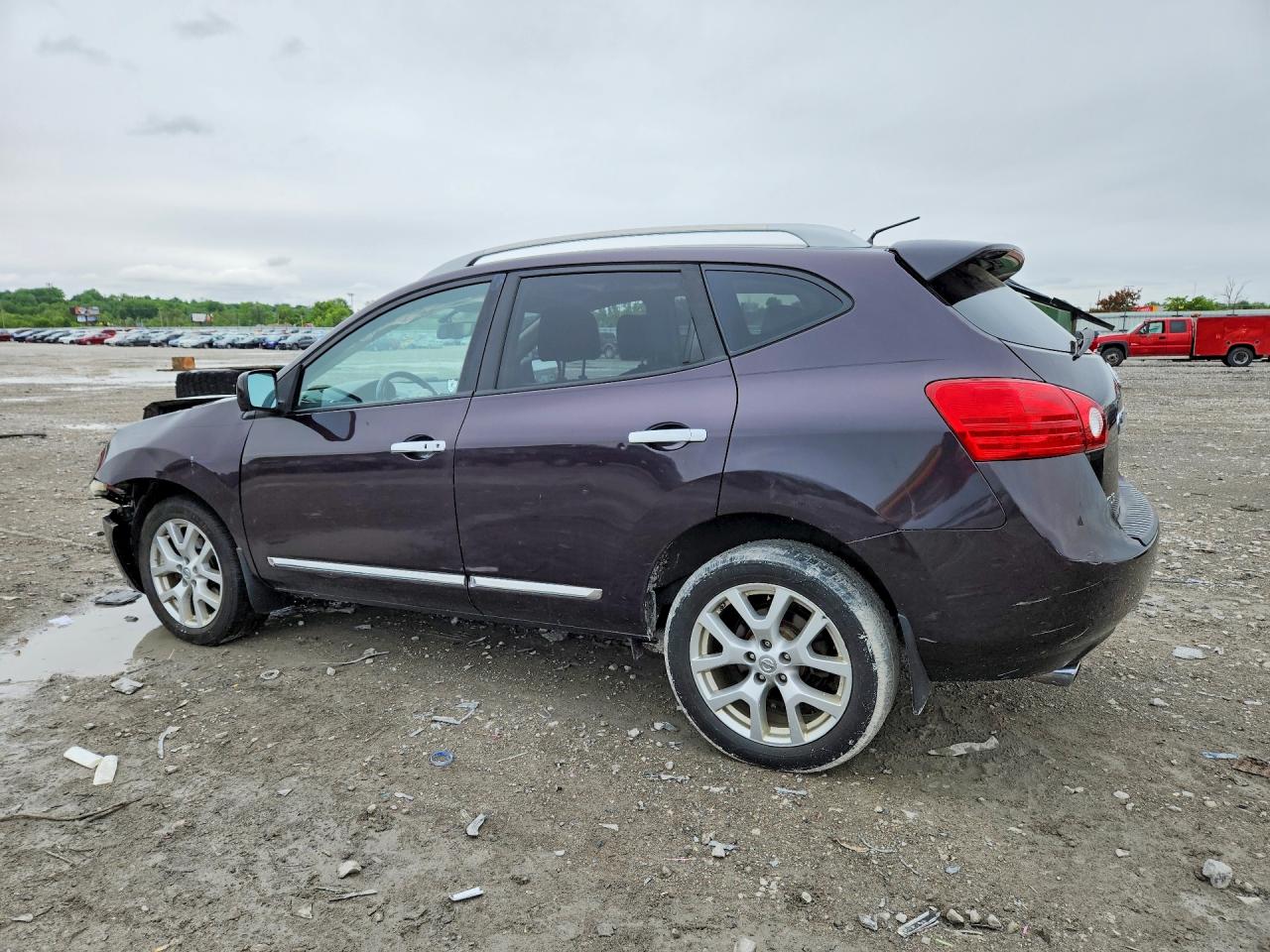 Nissan Rogue S