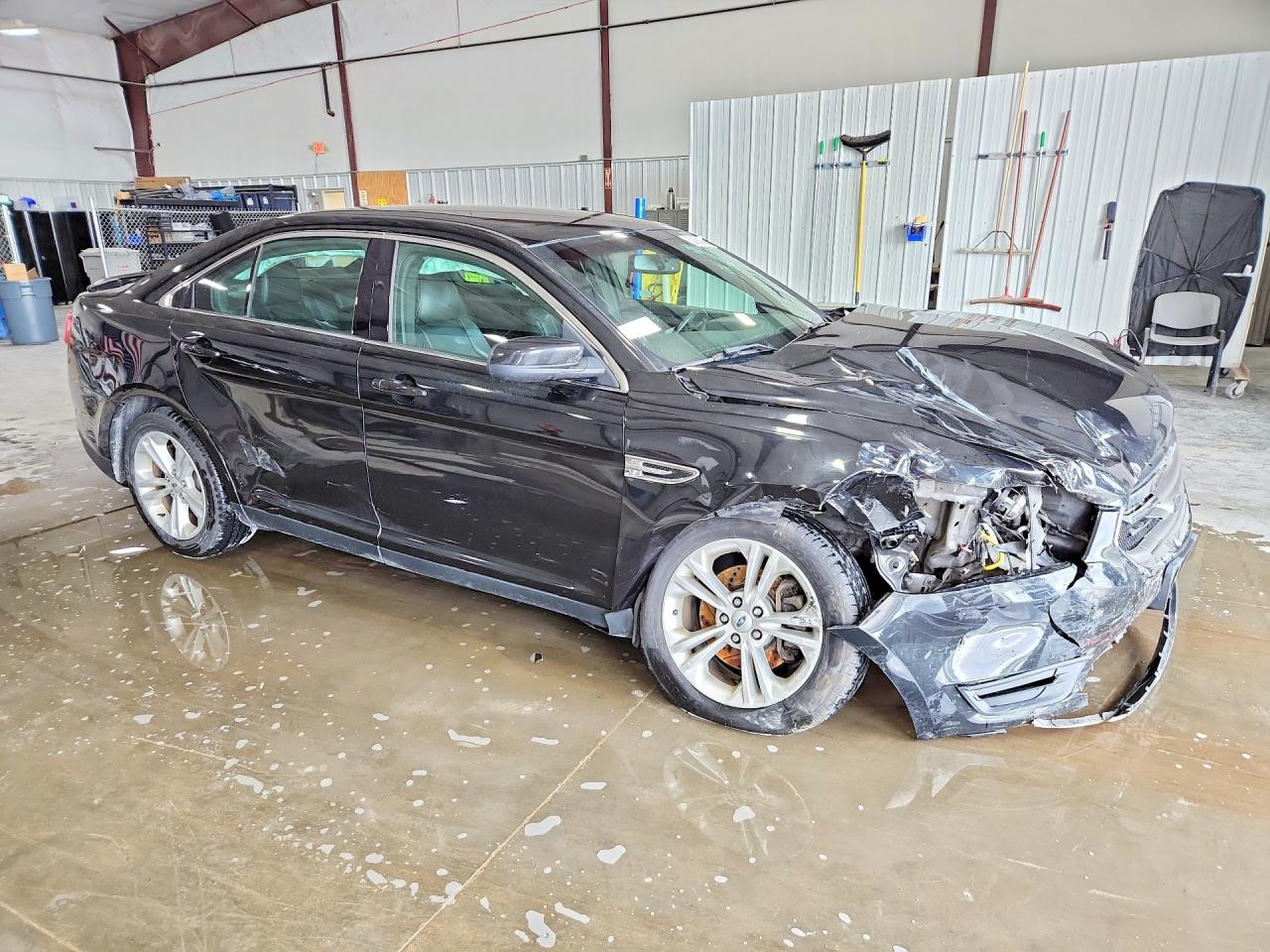Ford Taurus Sel