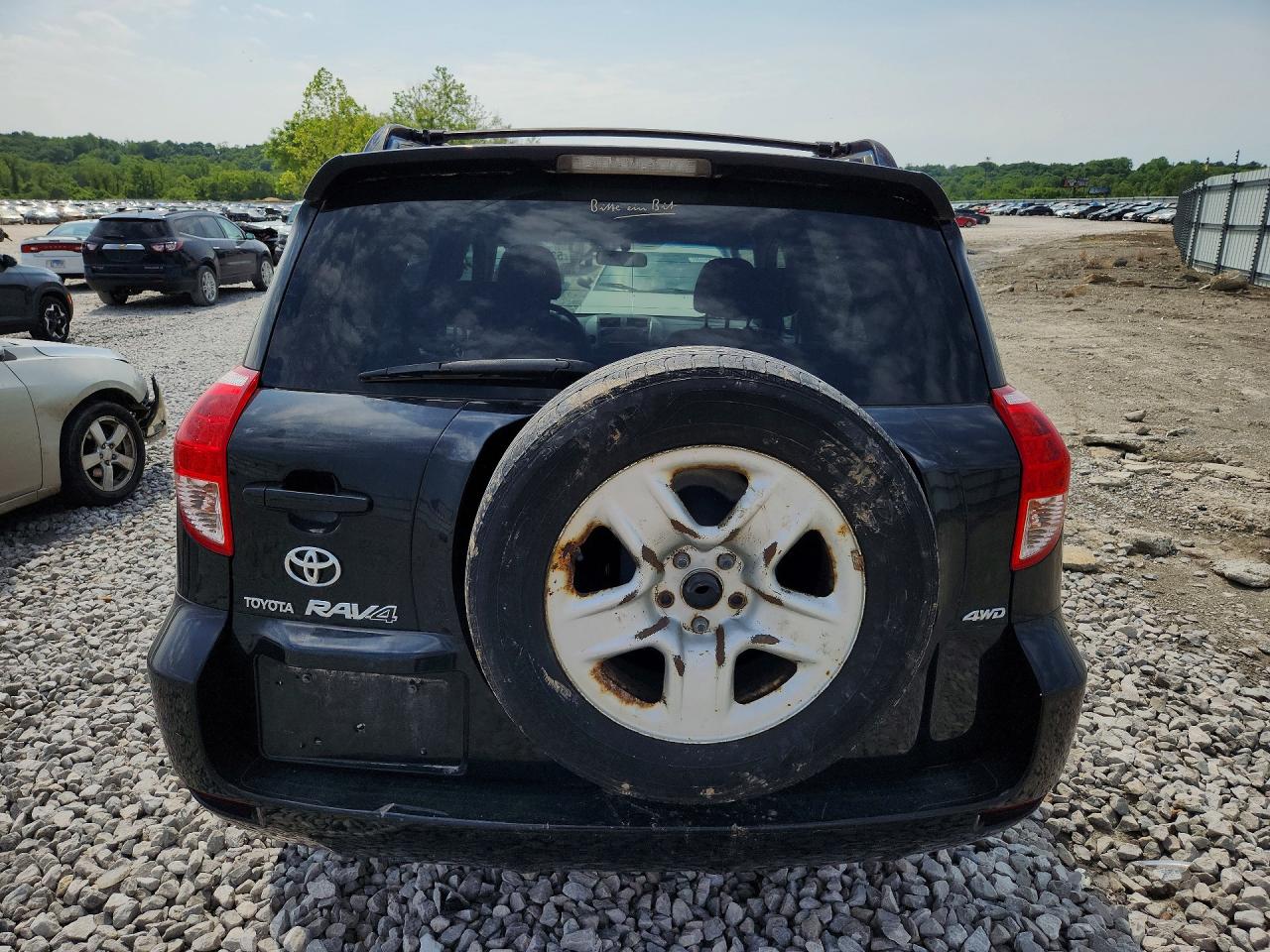 Toyota RAV4 Base