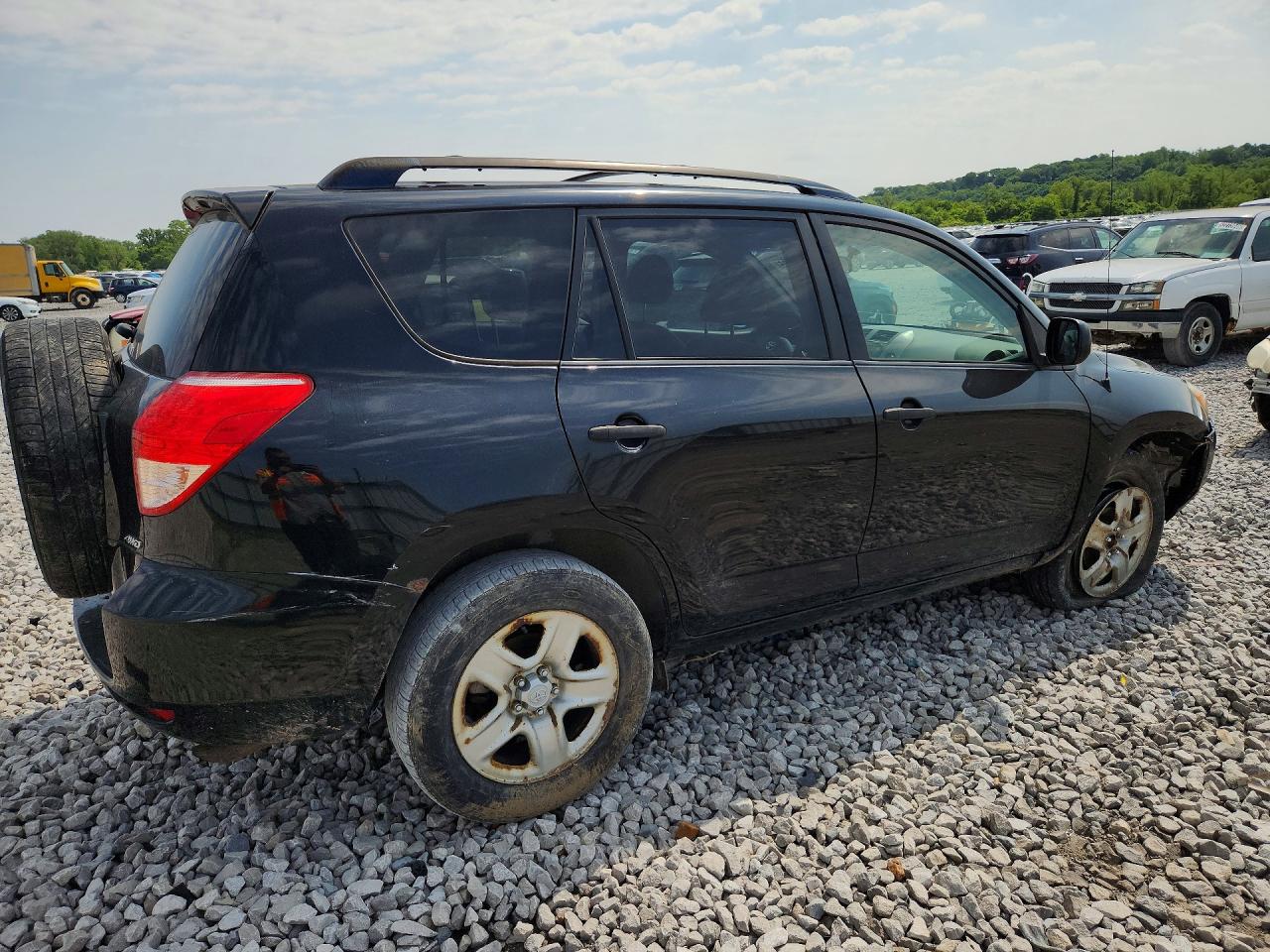Toyota RAV4 Base