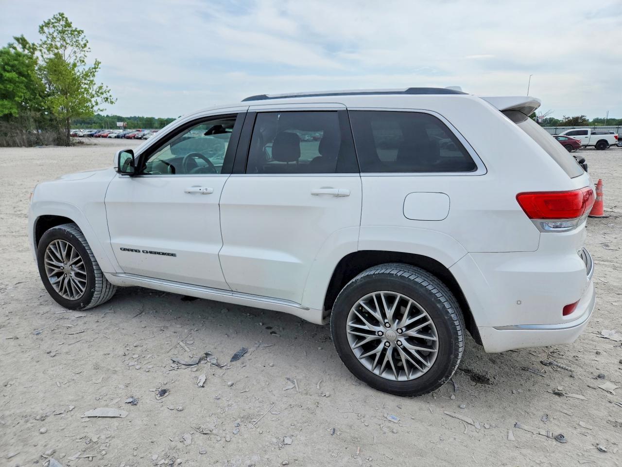Jeep Cherokee Summit