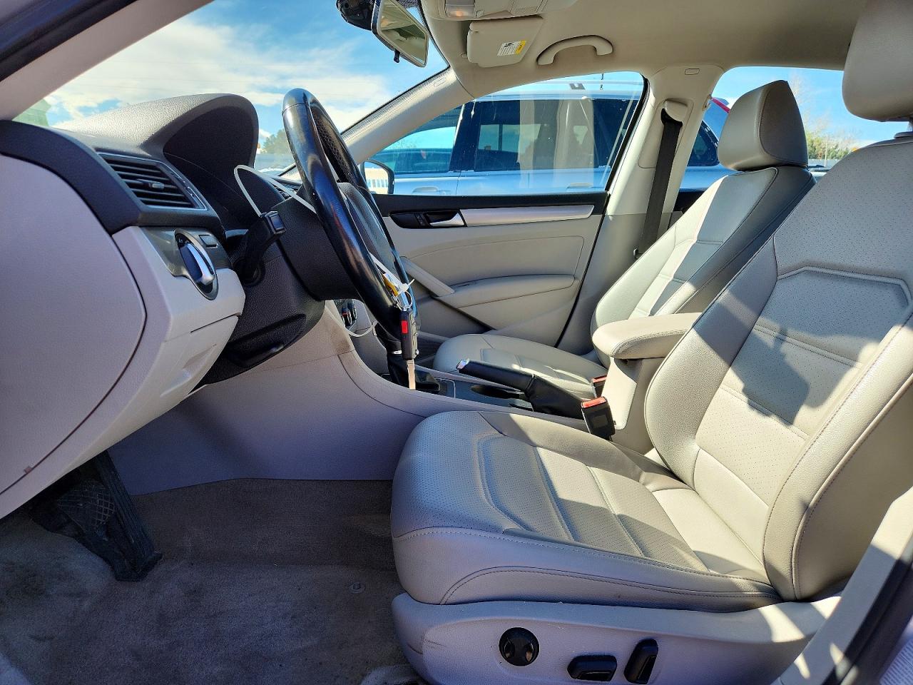 Volkswagen Passat S