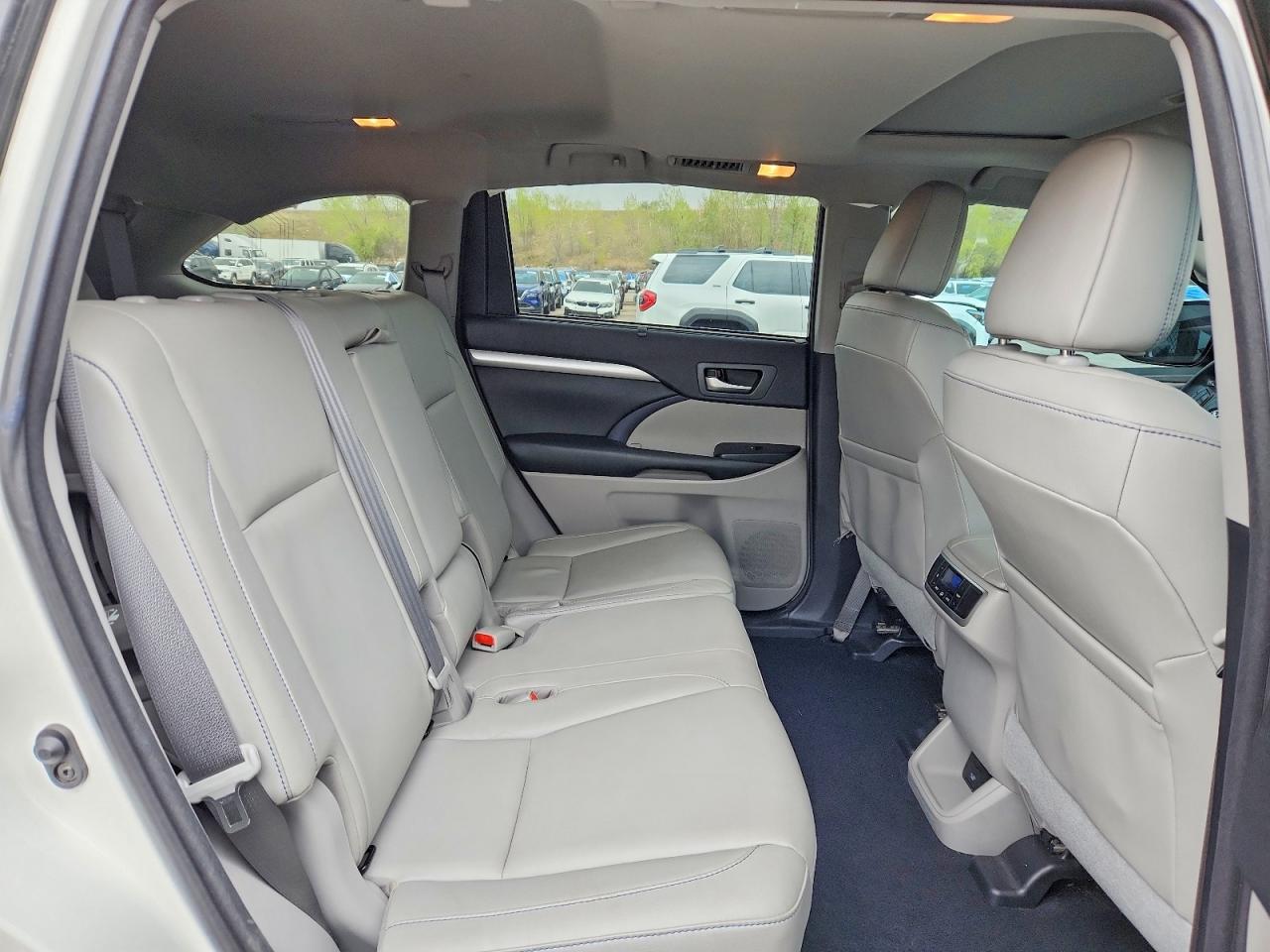 Toyota Highlander Xle