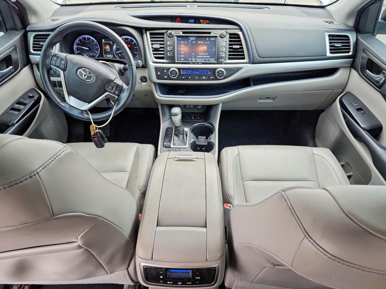 Toyota Highlander Xle