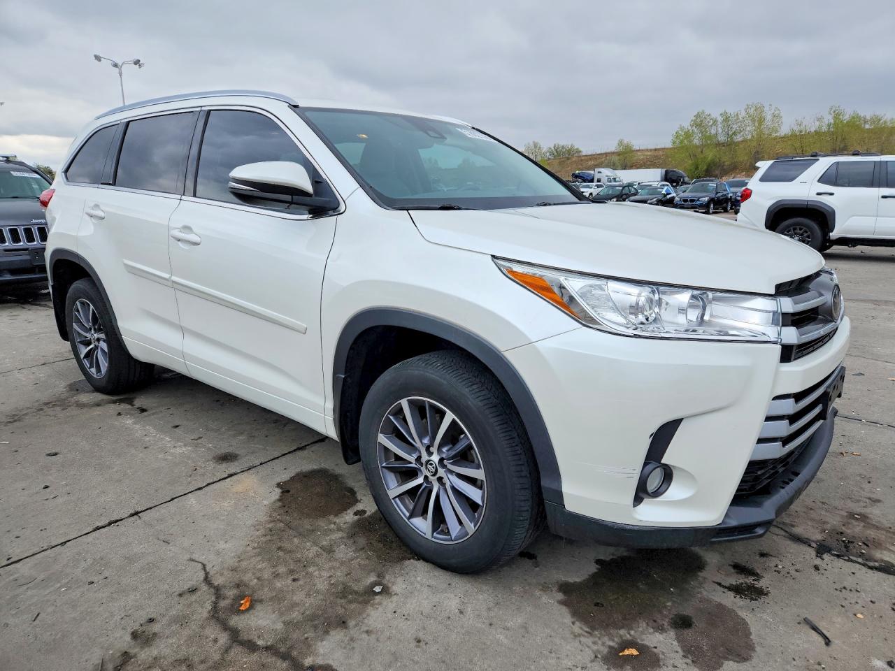 Toyota Highlander Xle