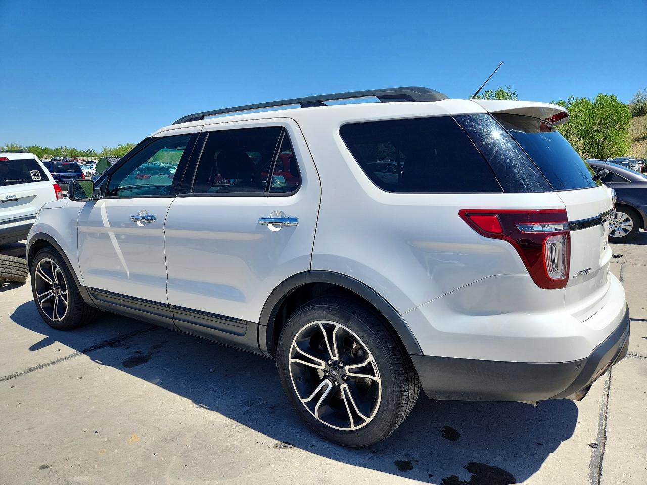 Ford Explorer Sport