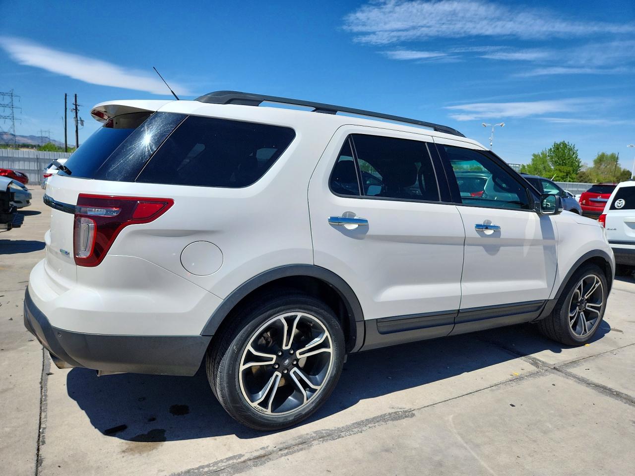Ford Explorer Sport