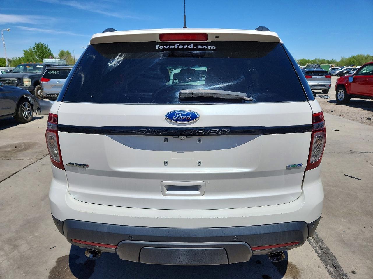 Ford Explorer Sport