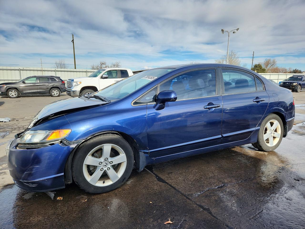 Salvage Honda Civic Image