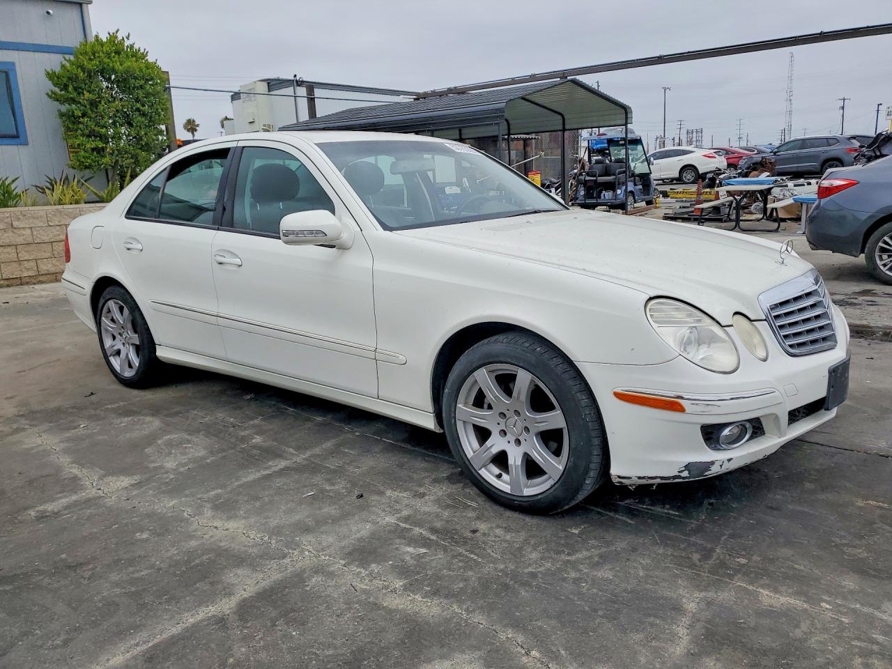 Mercedes-Benz E-Class 350