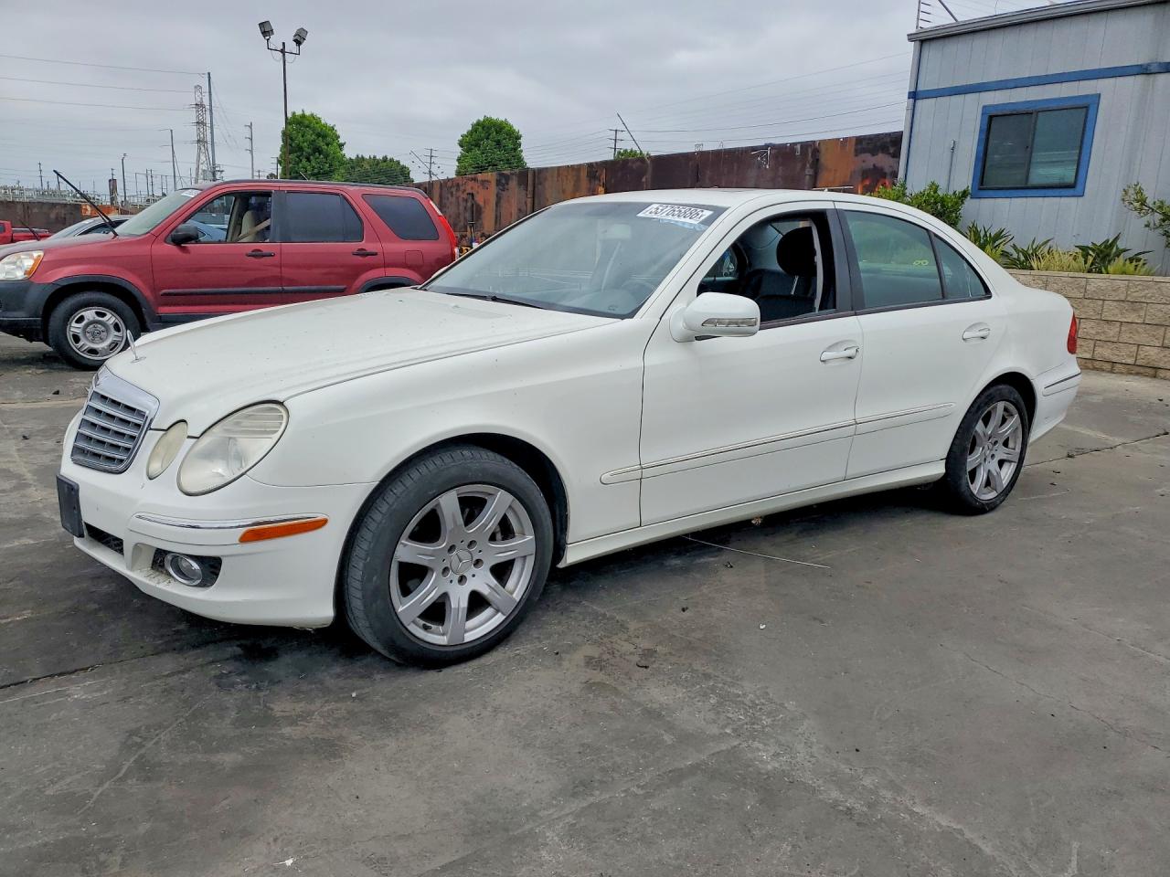 Salvage Mercedes-Benz E-Class Image