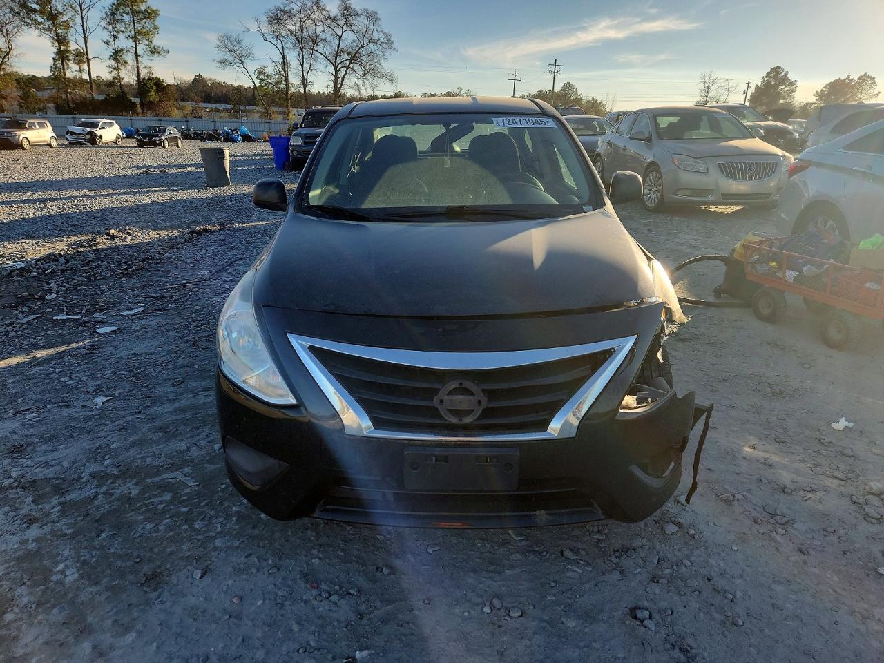 Nissan Versa S
