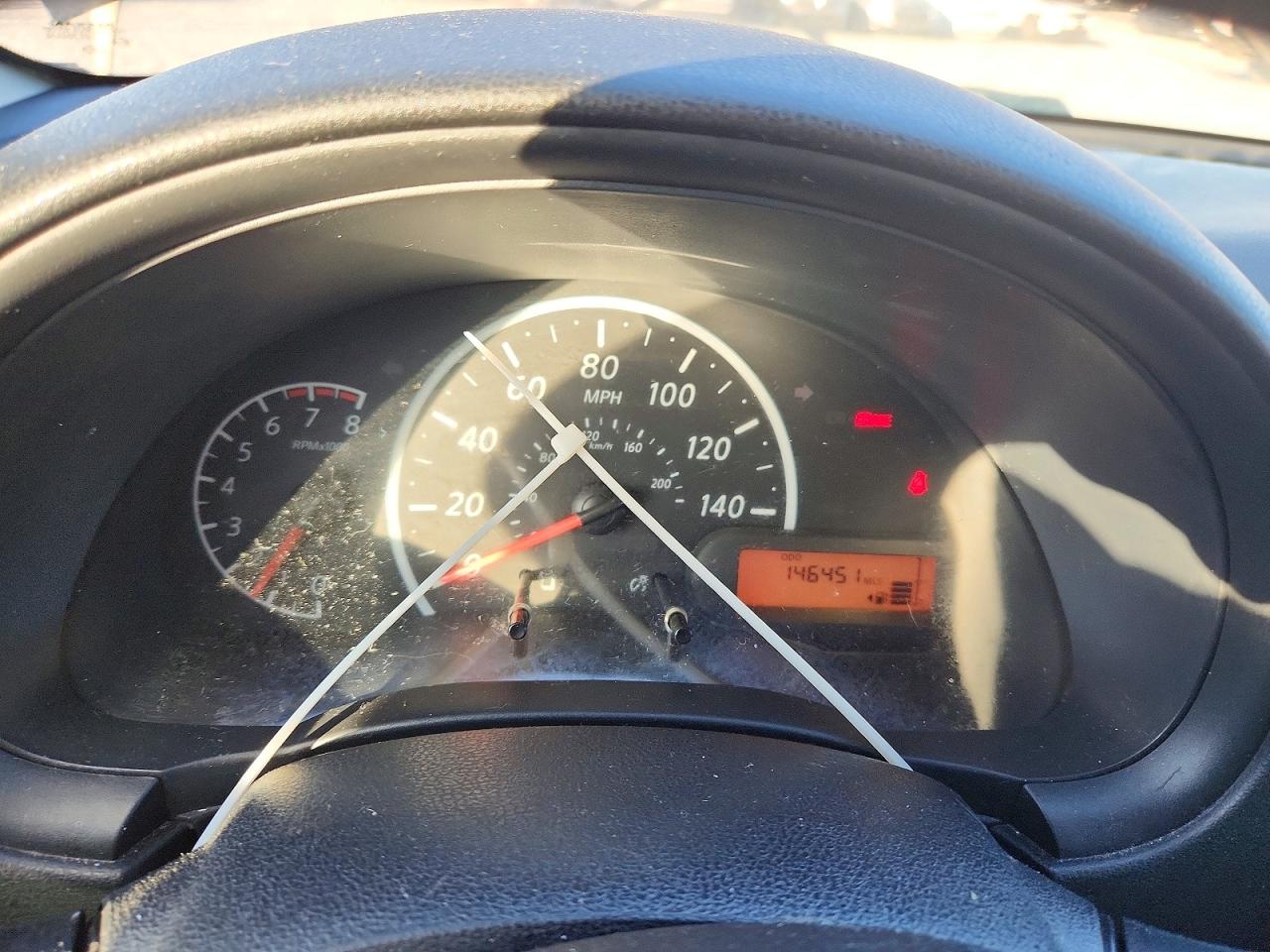 Nissan Versa S