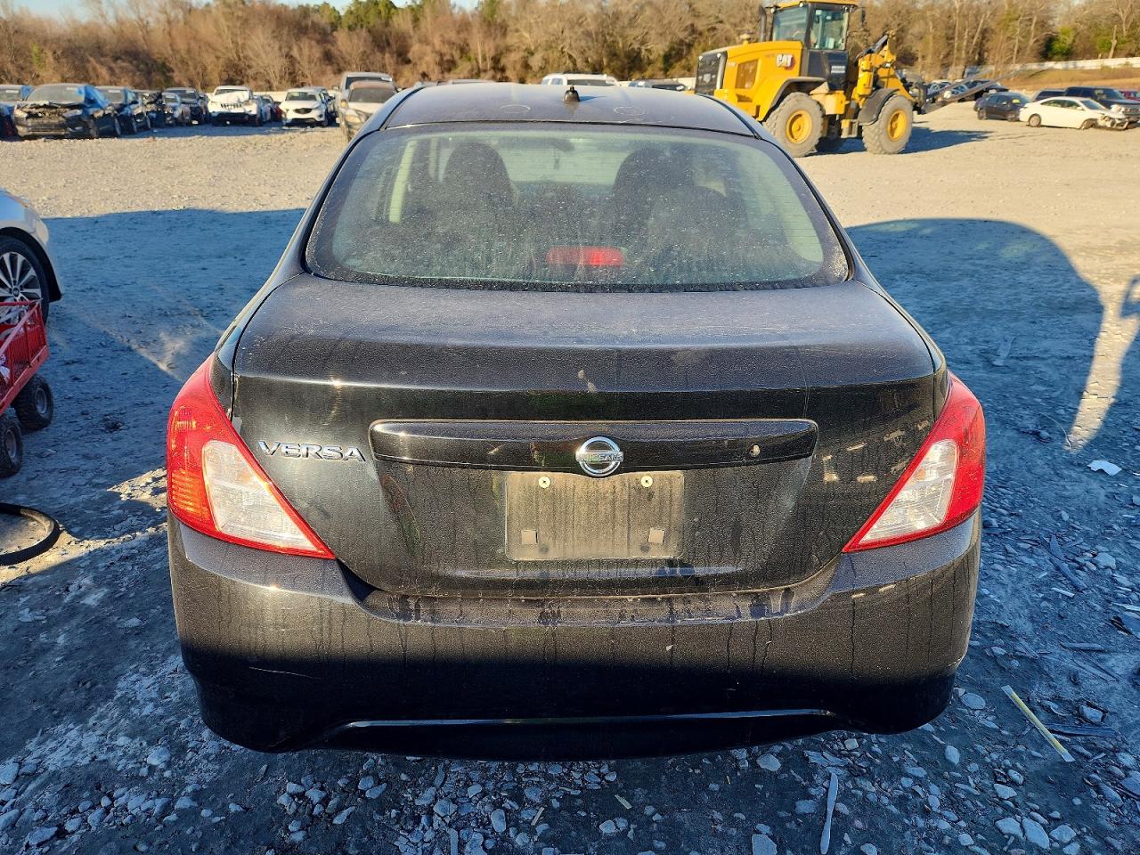 Nissan Versa S