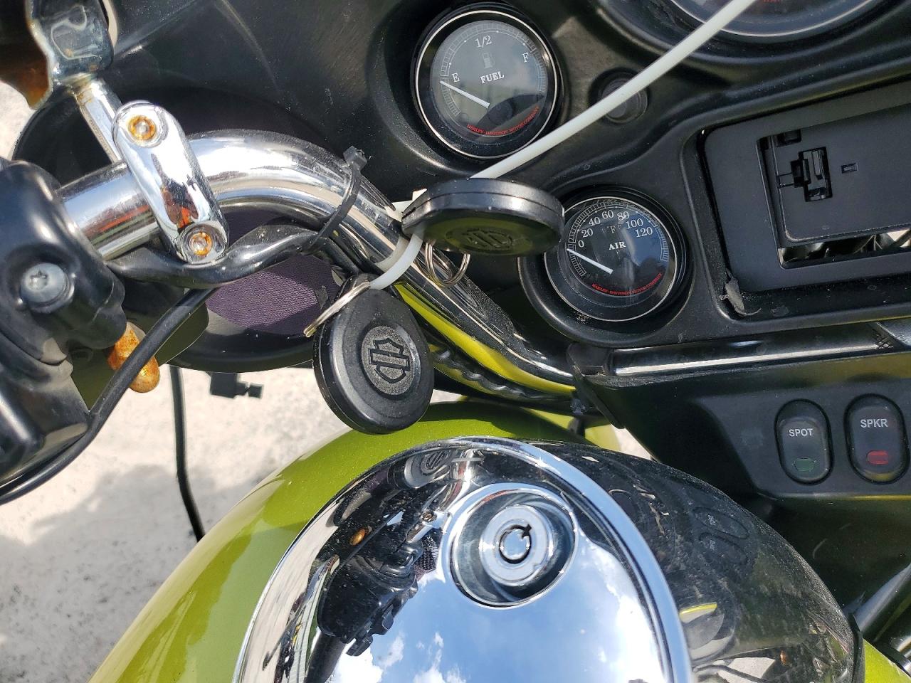 Harley-Davidson Fl