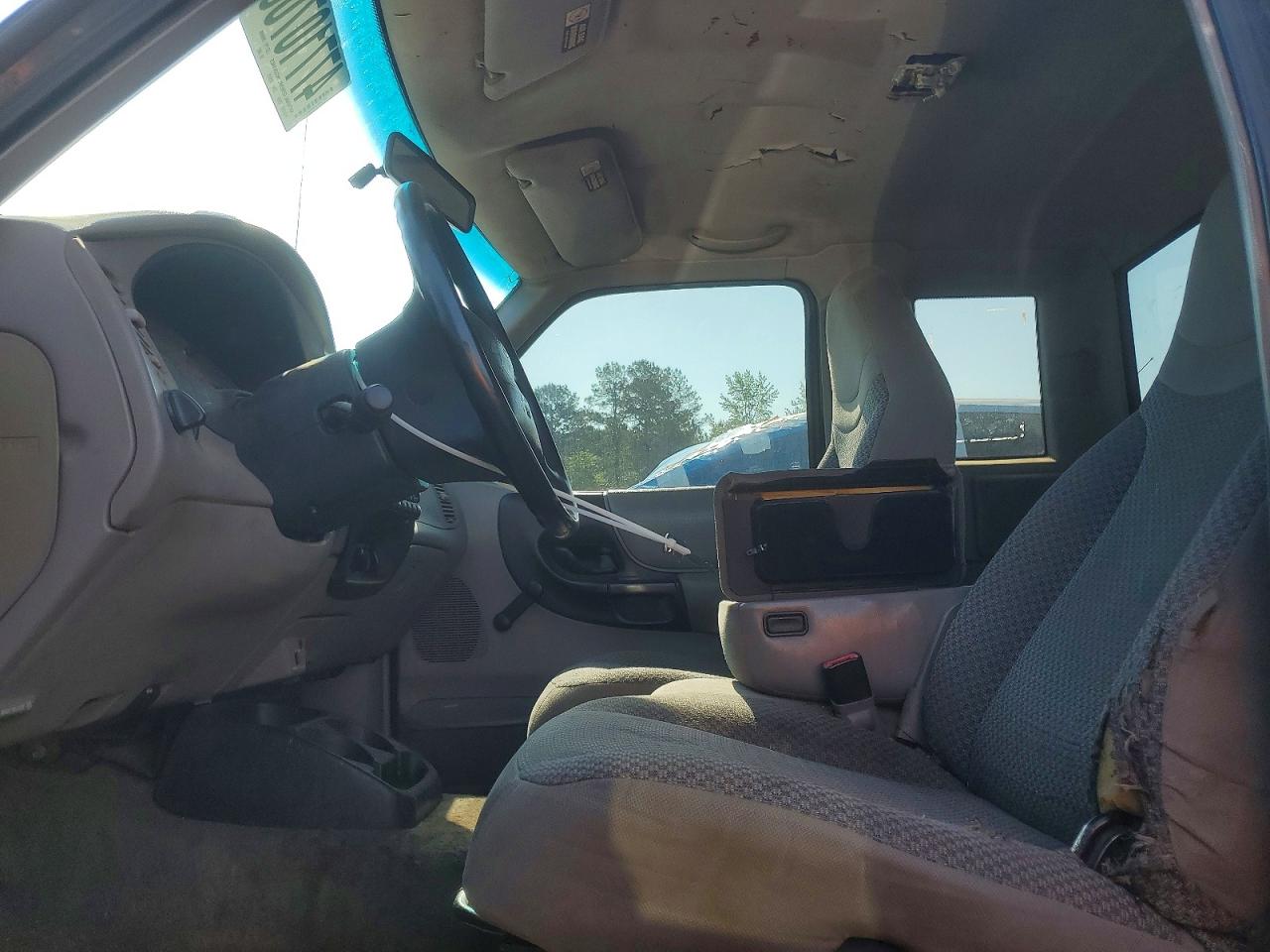 Ford Ranger Super Cab