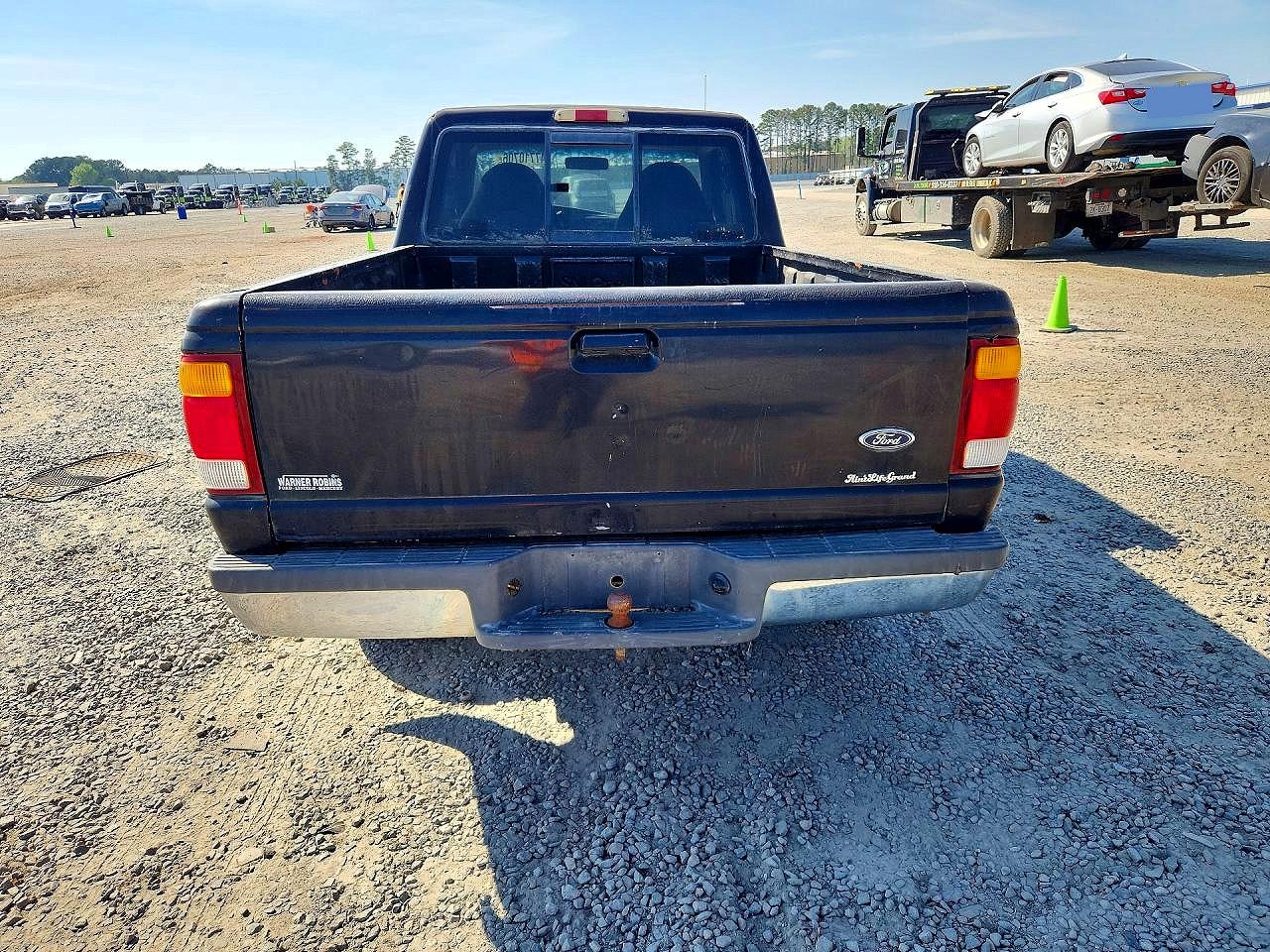 Ford Ranger Super Cab
