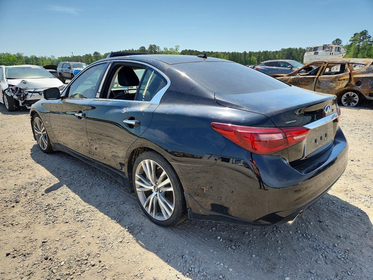 INFINITI Q50 3.0t S 3.0t Sport