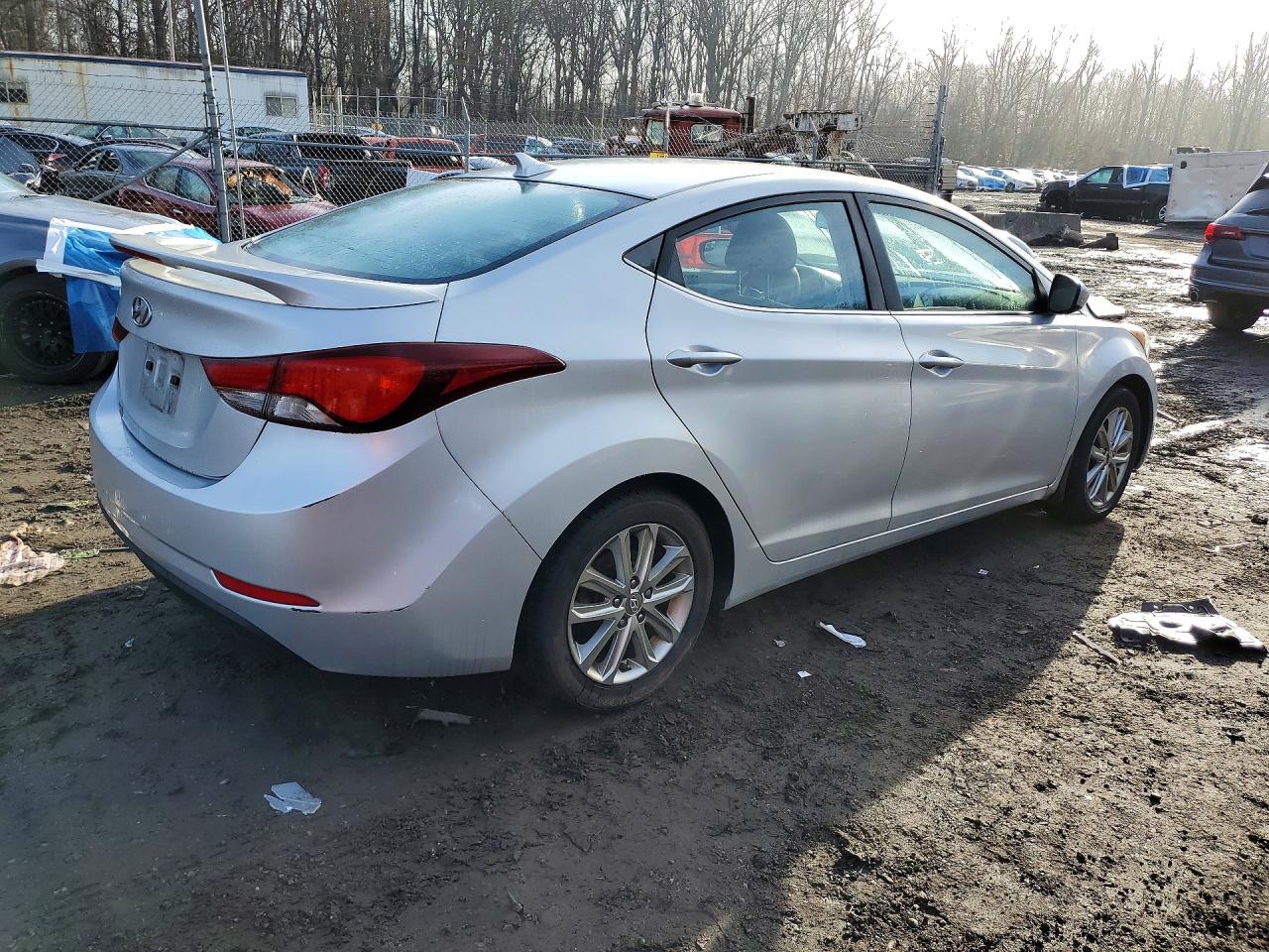 Hyundai ELANTRA Se