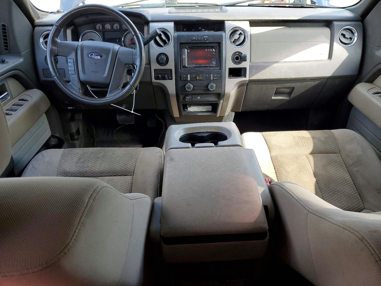 Ford F-150 Super Cab