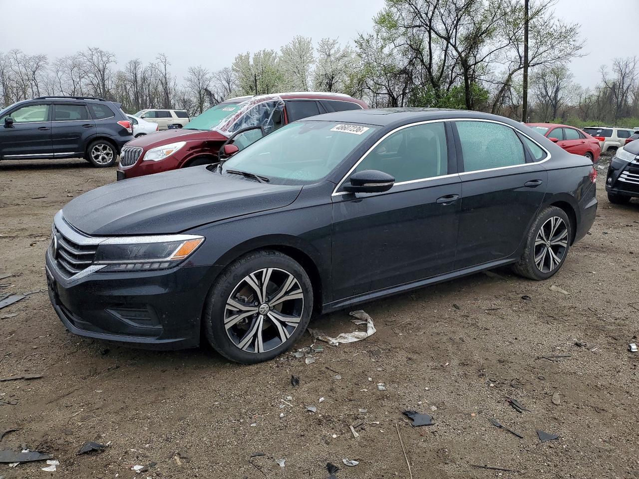 Salvage Volkswagen Passat Image